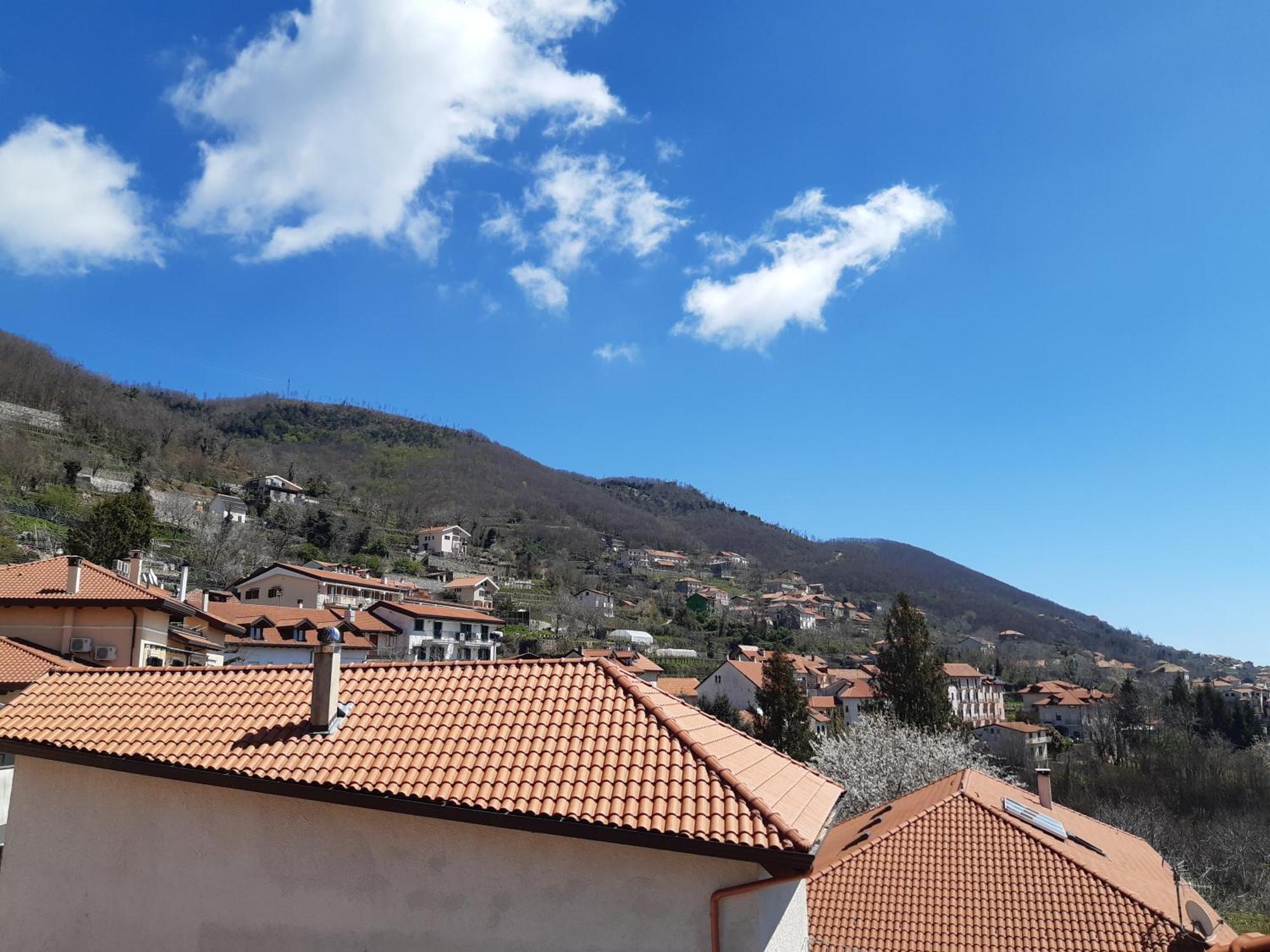 阿杰罗拉Raggio Di Sole住宿加早餐旅馆 外观 照片